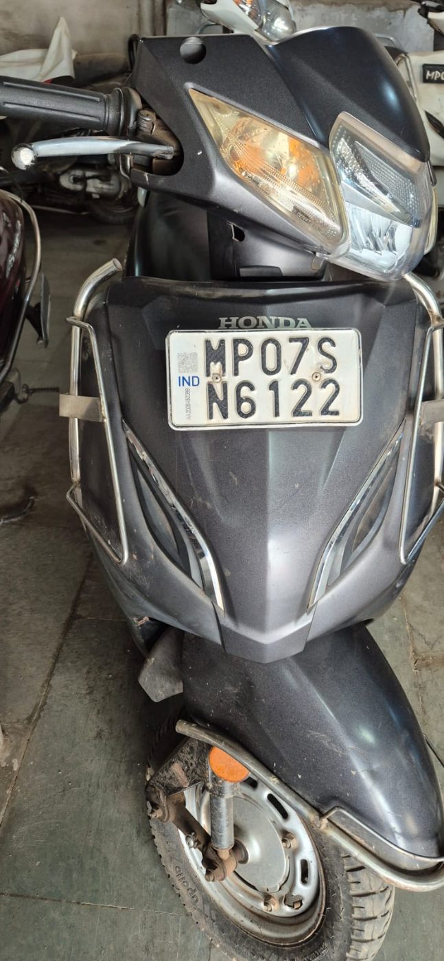 Activa 2020 - Grey (2020) — Balaji Auto Exchange, Gwalior